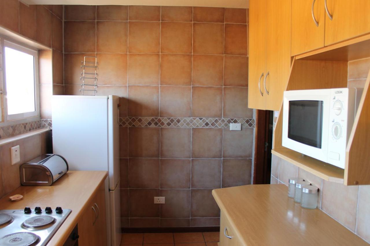 The Timeless Way Self Catering Accommodation Суакопмунд Екстериор снимка