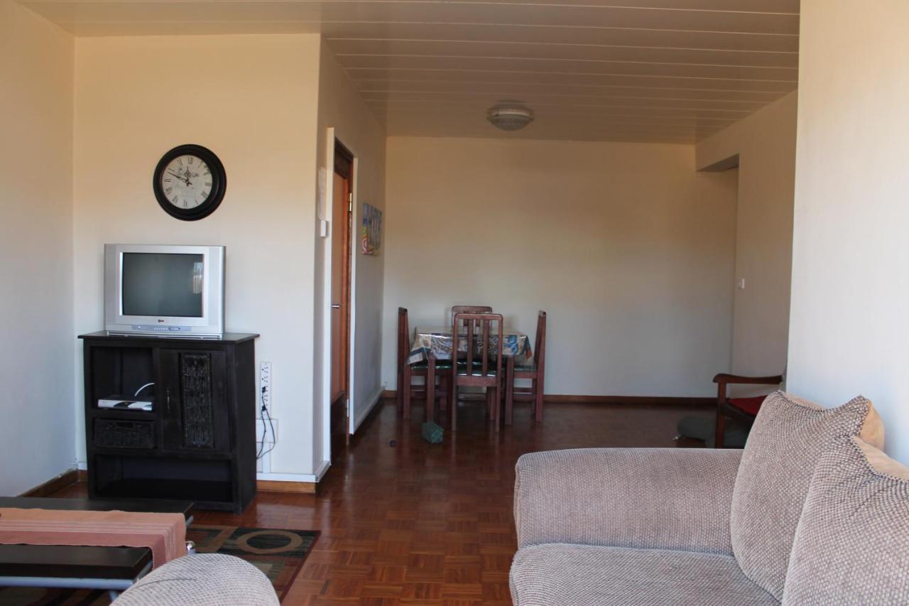 The Timeless Way Self Catering Accommodation Суакопмунд Екстериор снимка