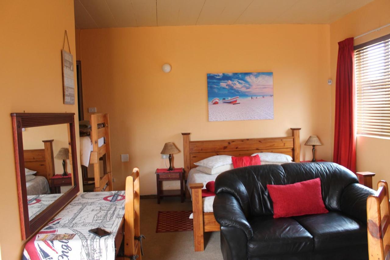 The Timeless Way Self Catering Accommodation Суакопмунд Екстериор снимка