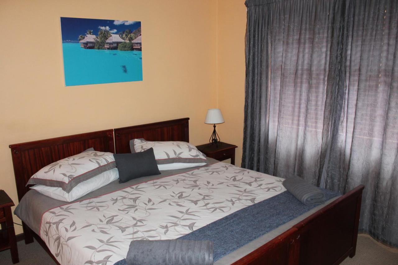 The Timeless Way Self Catering Accommodation Суакопмунд Екстериор снимка
