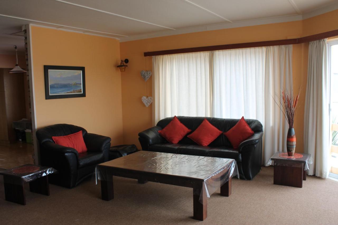 The Timeless Way Self Catering Accommodation Суакопмунд Екстериор снимка