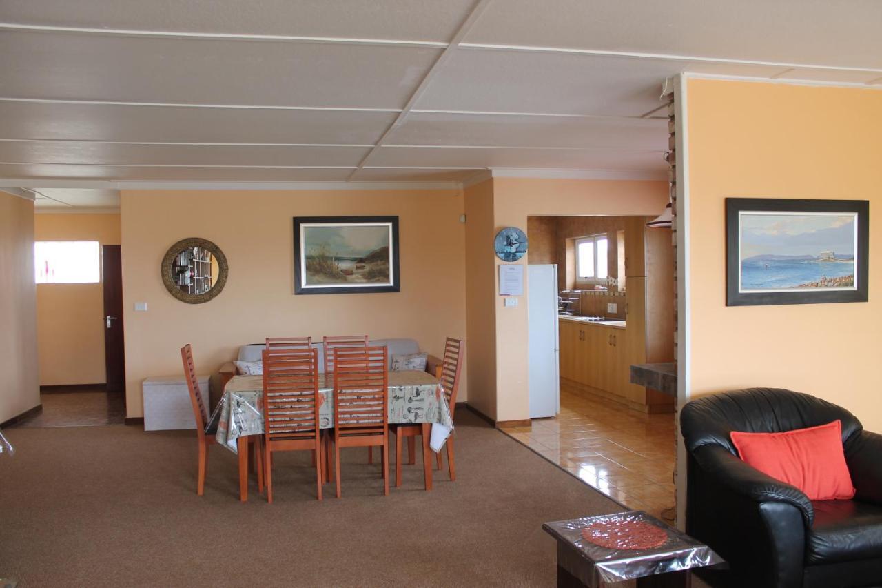 The Timeless Way Self Catering Accommodation Суакопмунд Екстериор снимка